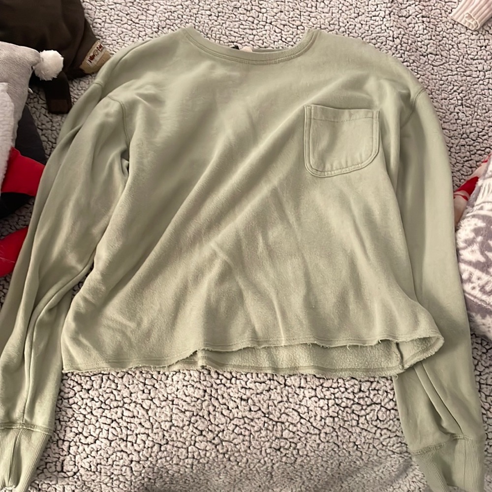 universal threads green sweatshirt